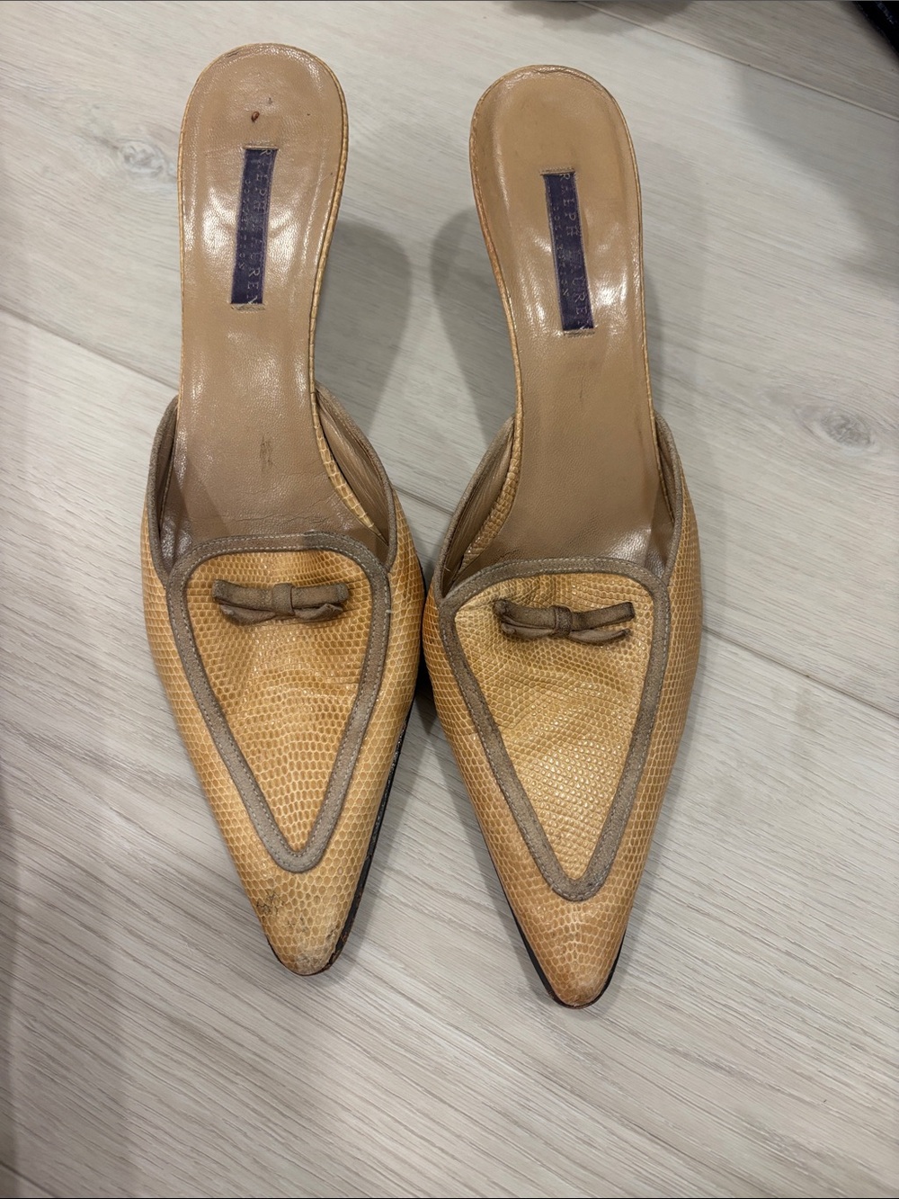Purple label Ralph Lauren Women’s Tan Pointed-Toe Slingback Mules